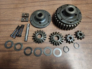 Wheel Horse 257-H Lawn Tractor Peerless 1320B Transmission Differential Gear Asm - Picture 1 of 13