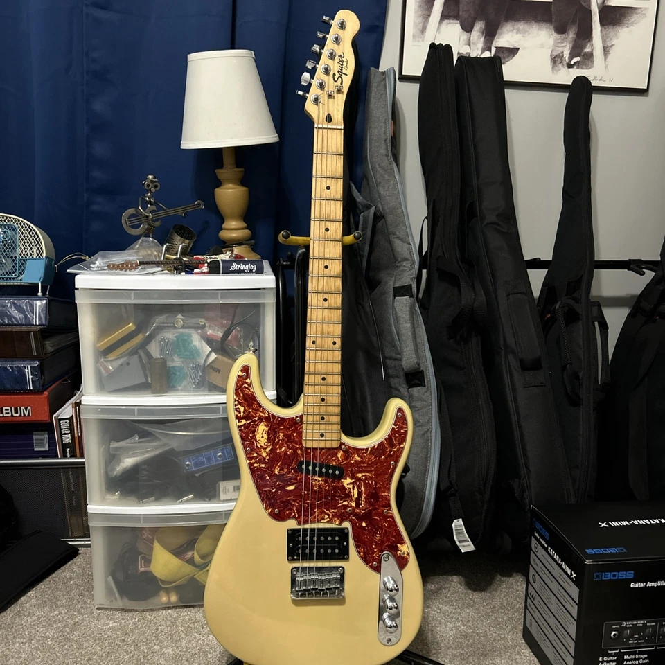 Squier Vintage Modified '51 Telecaster Electric Guitar Vintage Blond W Gig Bag - Image 1 of 4