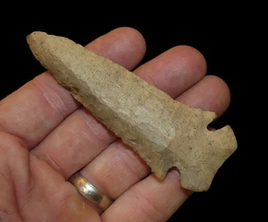 SCHWALBENSCHWANZ SÜDLICHE ILLINOIS AUTHENTISCHE INDISCHE PFEILSPITZE ARTEFAKT SAMMLERSTÜCK RELIKAT - Bild 1 von 7