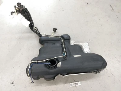 AUDI TT MK1 8N 1.8L Convertible Gas Fuel Tank FWD Fits 2000-2006 01 02 03 04 05  - Imagem 1 de 4