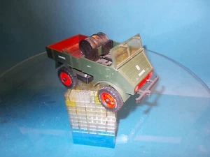 CURSOR 1;24 #697:"Plástico Unimog, verde oscuro" - Imagen 1 de 2