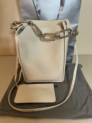 Bolso de Mano Balenciaga Tool 2.0 Pequeño Cadena Norte-Sur Foto 1 de 4