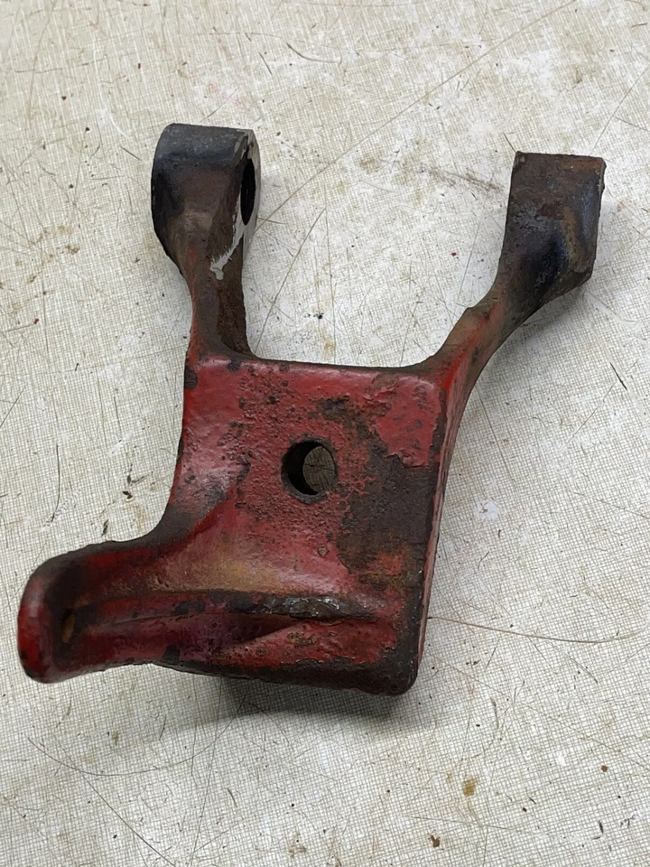 1962 Wheel Horse 702 Rear Hitch - Image 1 of 4