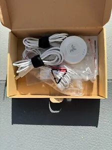 Avantree Priva Wireless Bluetooth Audio Transmitter for TV with aptX Low Latency - Picture 1 of 2