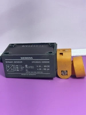 SIEMENS 3RG6043-3MM00 SONAR-SENSOR 20-30VDCS20-100CM - Image 1 of 4