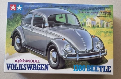 Tamiya Volkswagen 1300 Beetle 1966 Model Scala 1/24 24136*2500 - Immagine 1 di 3