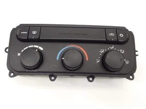 2001-2004 GRAND CARAVAN TOWN & COUNTRY CLIMATE CONTROL HEATER AC DASH UNIT - Picture 1 of 6