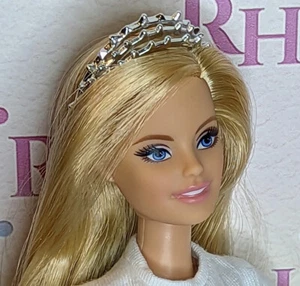 BARBIE EXTRA #19 Doll Accessories SILVER Metallic TRIPLE BAND Studded HEADBAND - Picture 1 of 5