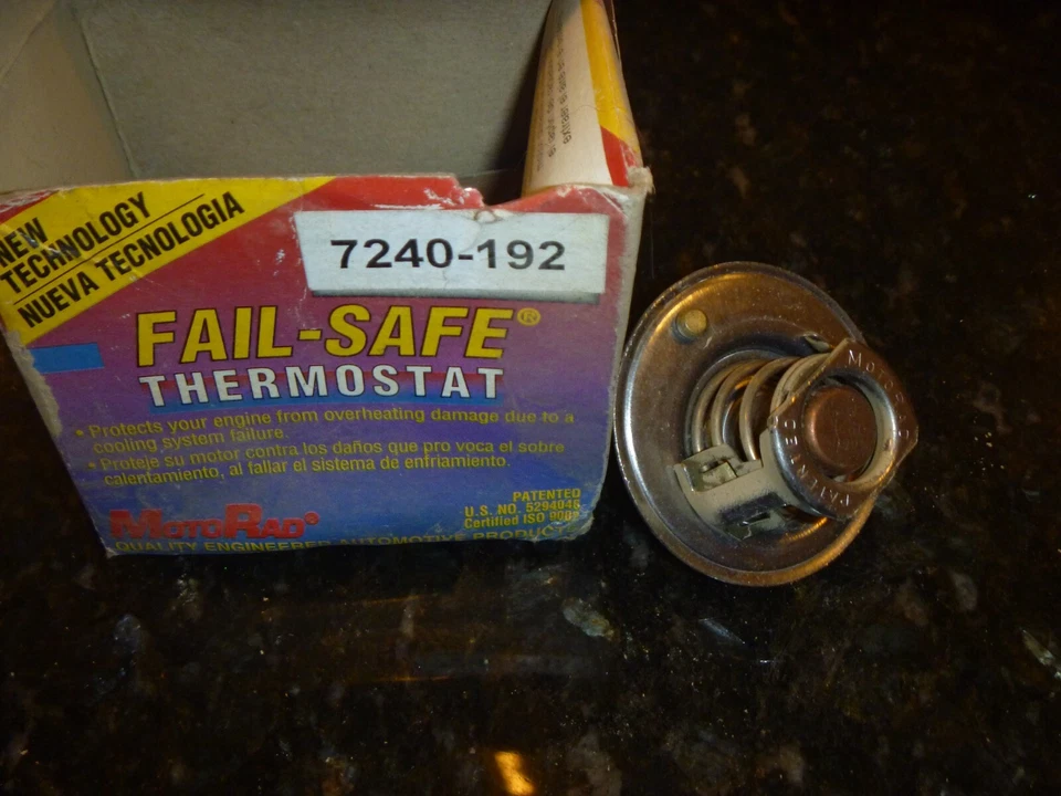 NEW NOS MotoRad 7240-192 Fail-Safe Thermostat - Image 1 of 1
