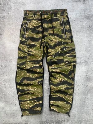 Pantalones Diesel Camo Cargo Multibolsillo Y2K Foto 1 de 4