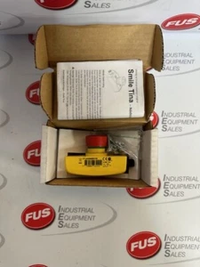 ABB 2TLA030050R0100 SMILE 11 OHR TINA Not-Aus - Bild 1 von 2