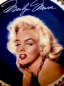 Marilyn Monroe Collectable Plate "Fire and Ice" The Gold Collection 1996 - Picture 1 of 3