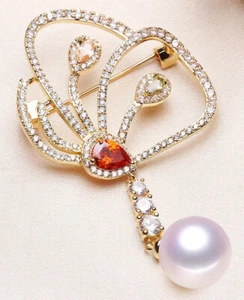 Natural 12mm White Shell Pearl Crystal Flower Brooches 18KGP For Women - Picture 1 of 3