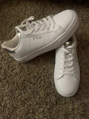 Fila Mujer Panache 5CM00771-101 Blanco y Plata Plataforma Zapato Tenis EE. UU. Talla 10 Foto 1 de 4