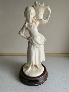 Vintage Italian Alabaster Marble Young Girl Lady Figurine Artesania Hnos Garbayo - Picture 1 of 24
