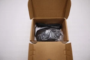 LOT OF 4 - Amazon Basics 3-Button Wired USB Computer Mouse Black STOCK H225A - Picture 1 of 4