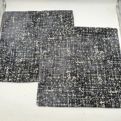 Conjunto de 2 capas de travesseiro de veludo jacquard West Elm 20 x 20 pol. Nightshade azul - Imagem 1 de 4