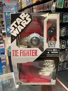 White Tie Fighter with Tie Pilot TRU Exclusive (Star Wars, Hasbro) **SEALED** - Picture 1 of 10