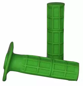 Scott Type Green Grips 7/8" to fit Suzuki GS400 E GK54A  - Picture 1 of 1