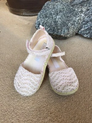 Gymboree Girls Espadrille Light Pink/White Spring Crochet Sandals Shoes - Image 1 of 4