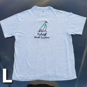 Vintage 90s Embroidered Boat Raleigh, North Carolina T Shirt Grey Size Large L - Picture 1 of 8