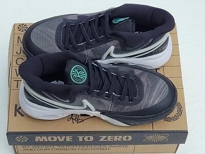 Zapatos de baloncesto Nike Kyrie 8 GO Low University jóvenes niños talla 3Y DQ8077-001 Foto 1 de 4