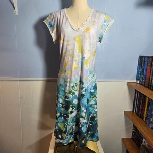Camisón de verano Misslook mediano blanco verde azulado estampado salpicaduras cuello en V manga corta - Imagen 1 de 9