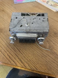 B289. 1963-1964 Oldsmobile Dynamic Radio - Picture 1 of 4
