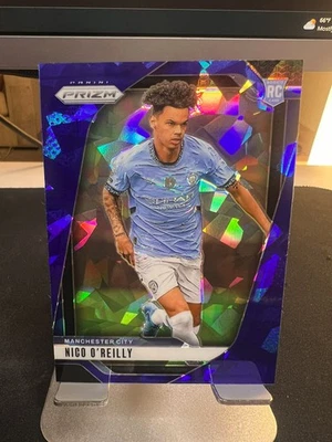 Prizm EPL 2024-25 Nico O'Reilly (RC) #16 | Blue Ice Prizms /75 Foto 1 de 2