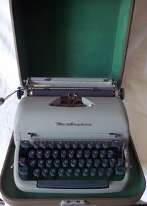 Vintage Remington Typewriter Green Keys and Case - Picture 1 of 13