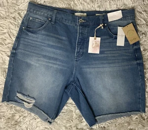 Jessica Simpson Women Plus Cut Off Hem Brentwood Relaxed Short Ongoing Size 14W - Picture 1 of 12