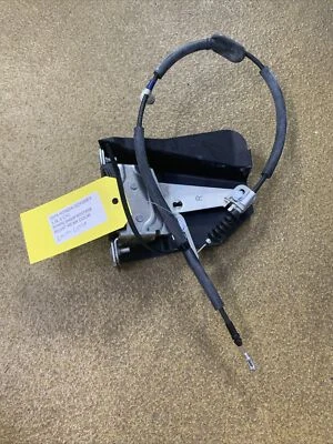 2015 Honda Odyssey правая задняя нижняя дверная защелка BB113 - Изображение 1 из 3