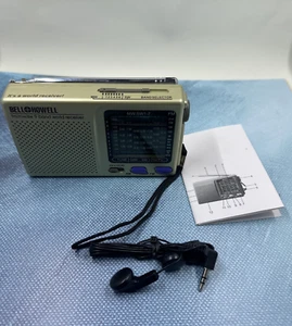 Vintage Bell & Howell FM/MW/SW 9 Band World Receiver Radio New box headphones - Picture 1 of 6