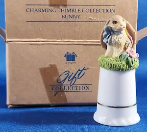 AVON Fingerhut Hase Porzellan 22k Gold Akzent Charmant Deko Kollektion 1999 - Bild 1 von 4