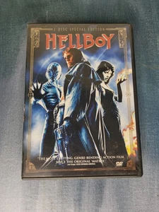 Hellboy 2 Disc Special Edition DVD Pre Owned Nice! - Foto 1 di 7