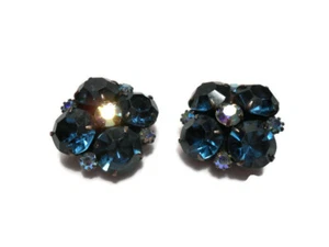 Vintage Pair Weiss Earrings Clip On Blue Rhinestone Signed - Picture 1 of 6