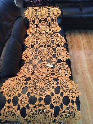 Bufanda/envoltura de encaje mezcla mohair ganchillo a mano color naranja dorado Foto 1 de 3