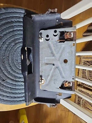 1984 - 1987 年别克富豪国家车牌填充面板口袋 Assy Comp — 第 1/4 张图片