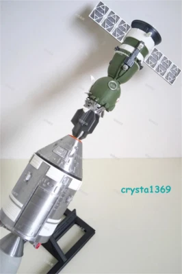 Apollo 18 & CCPC Alliance 19 spacecraft ASTP Docking Static Finished Model - Image 1 of 4