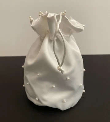 BOLSO BOLSA SATÉN BLANCO con CUENTAS Perla Favor Boda Invitado BOMBONIERE Foto 1 de 4