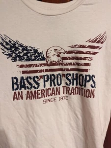 T-shirt bandiera Bass Pro Shop tradizione americana dal 1972 taglia S bianca Murica  - Foto 1 di 4