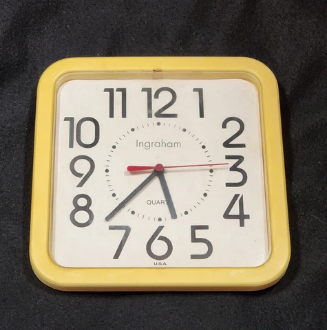 Ingraham Quartz Hanging Wall Clock Square Yellow Frame USA VTG Pre-owned READ Cover