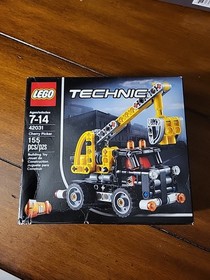 LEGO TECHNIC: Cherry Picker (42031) New In Sealed Box