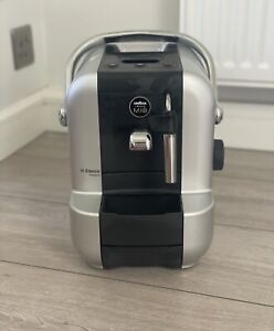 lavazza coffee machine with milk frother