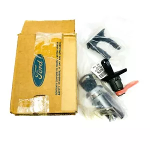 Ford E8DZ-5422050-A Cylinder Lock Set with Keys, Ignition and Door, Genuine - Picture 1 of 10