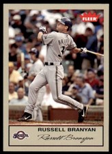 2005 Fleer Tradition Russell Branyan . Milwaukee Brewers #245