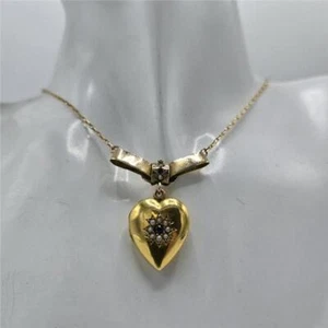 15ct fully Hallmarked Locket 9ct Fully Hallmarked Gold Chain Chester Mark ? 7.1g - Picture 1 of 12