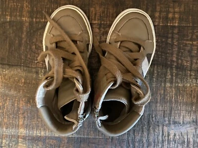 Burberry Kids - проверить высоты верхний кроссовок подержанный размер 28 - Изображение 1 из 4