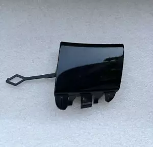 Mercedes Classe A W177 Coperchio per occhiello di traino A1778859005 - Foto 1 di 3