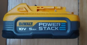 DeWalt 5ah 18v Battery DCBP518 2023 model - Picture 1 of 6